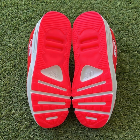 Nike Air Max 90 LV8 - Picture 5 of 5